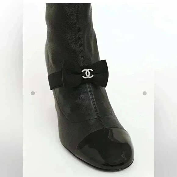 Chanel Spring 2023  Black Lambskin Stretch Booties FR 38.5 - Picture 5 of 5